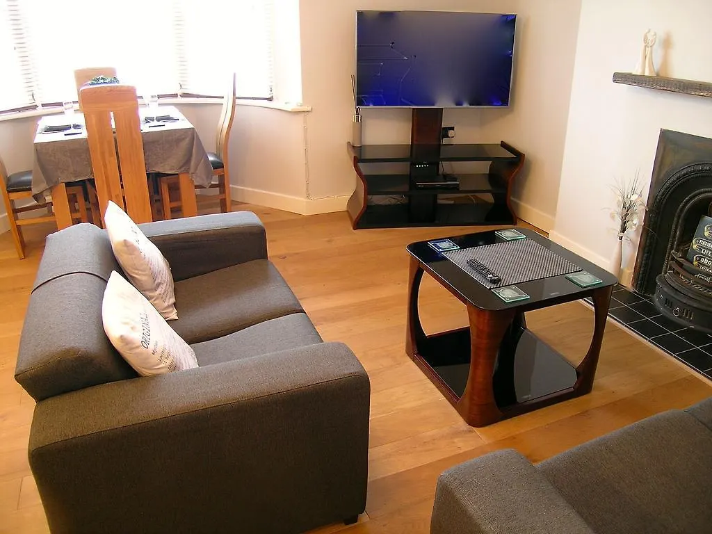 1 Bedroom Seafront Apartment Channel View 布赖顿 英国